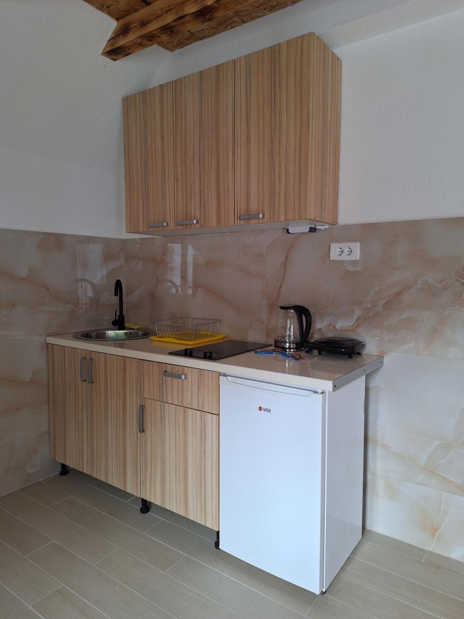 Apartmani Lena Plužine Buitenkant foto