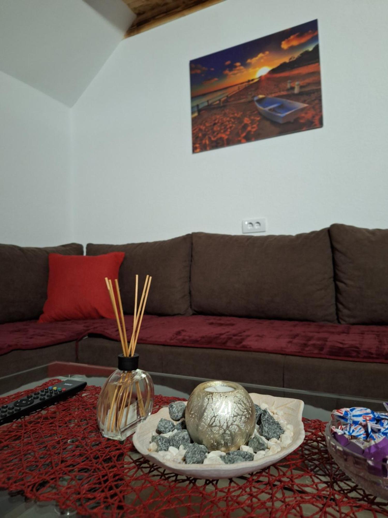 Apartmani Lena Plužine Buitenkant foto