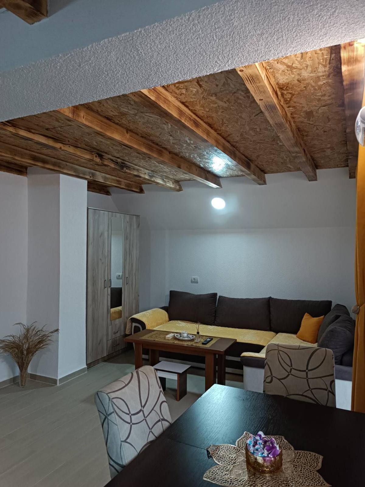 Apartmani Lena Plužine Buitenkant foto