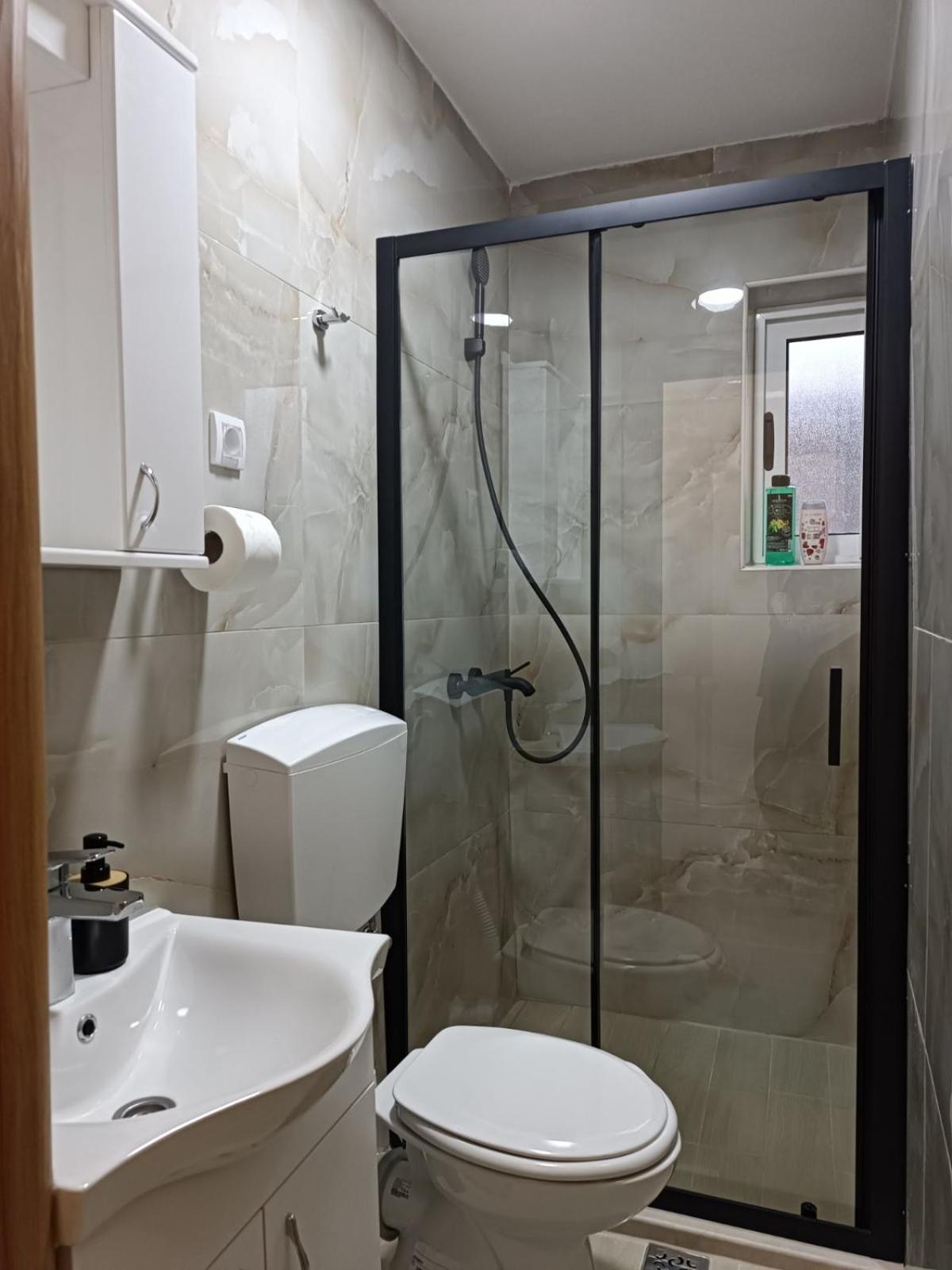 Apartmani Lena Plužine Buitenkant foto
