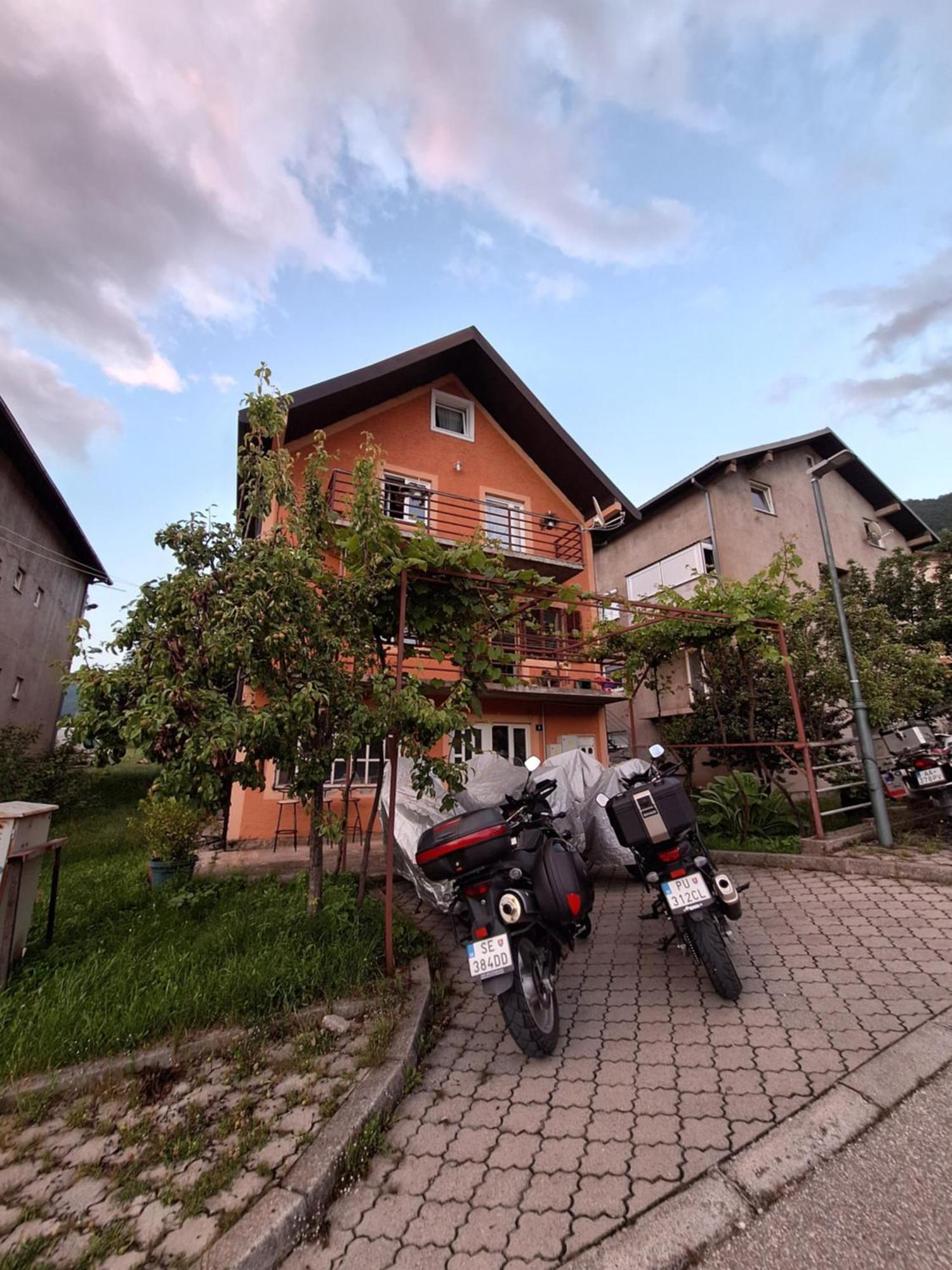 Apartmani Lena Plužine Kamer foto